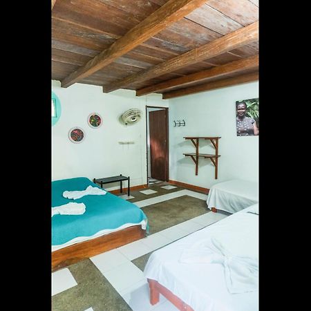 Hotel Los Robles Capurganá Pokoj fotografie