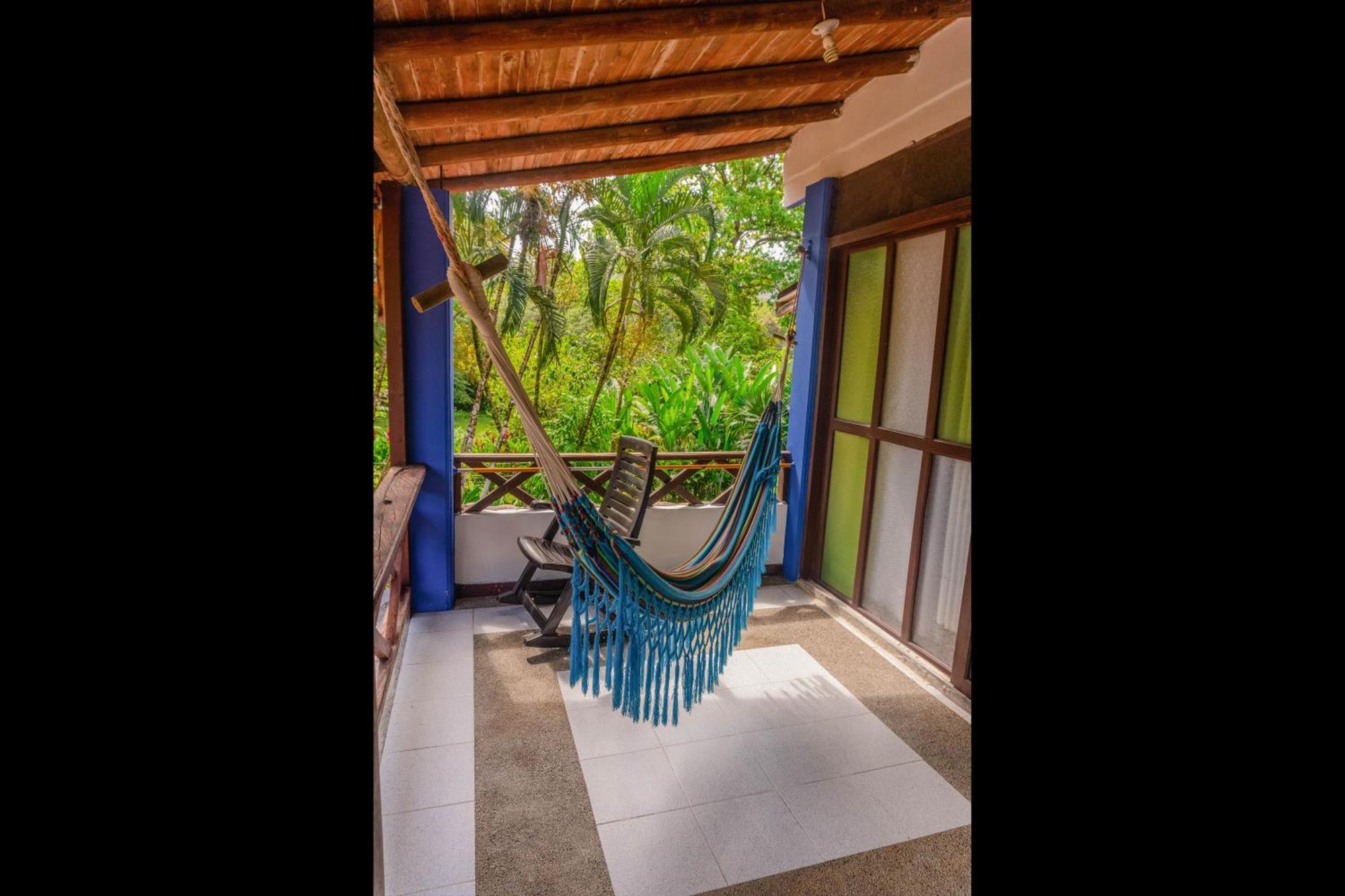 Hotel Los Robles Capurganá Pokoj fotografie