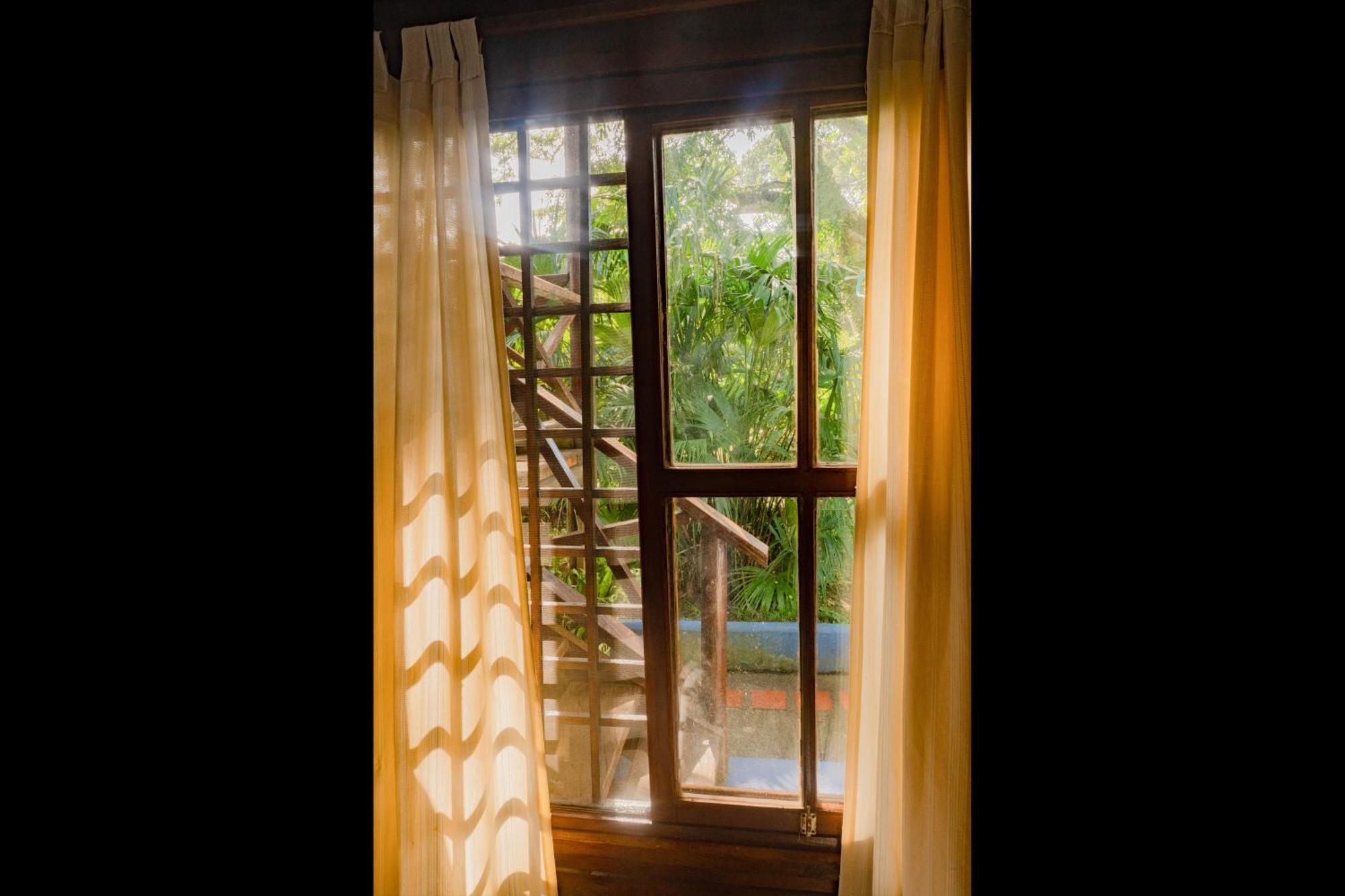 Hotel Los Robles Capurganá Pokoj fotografie